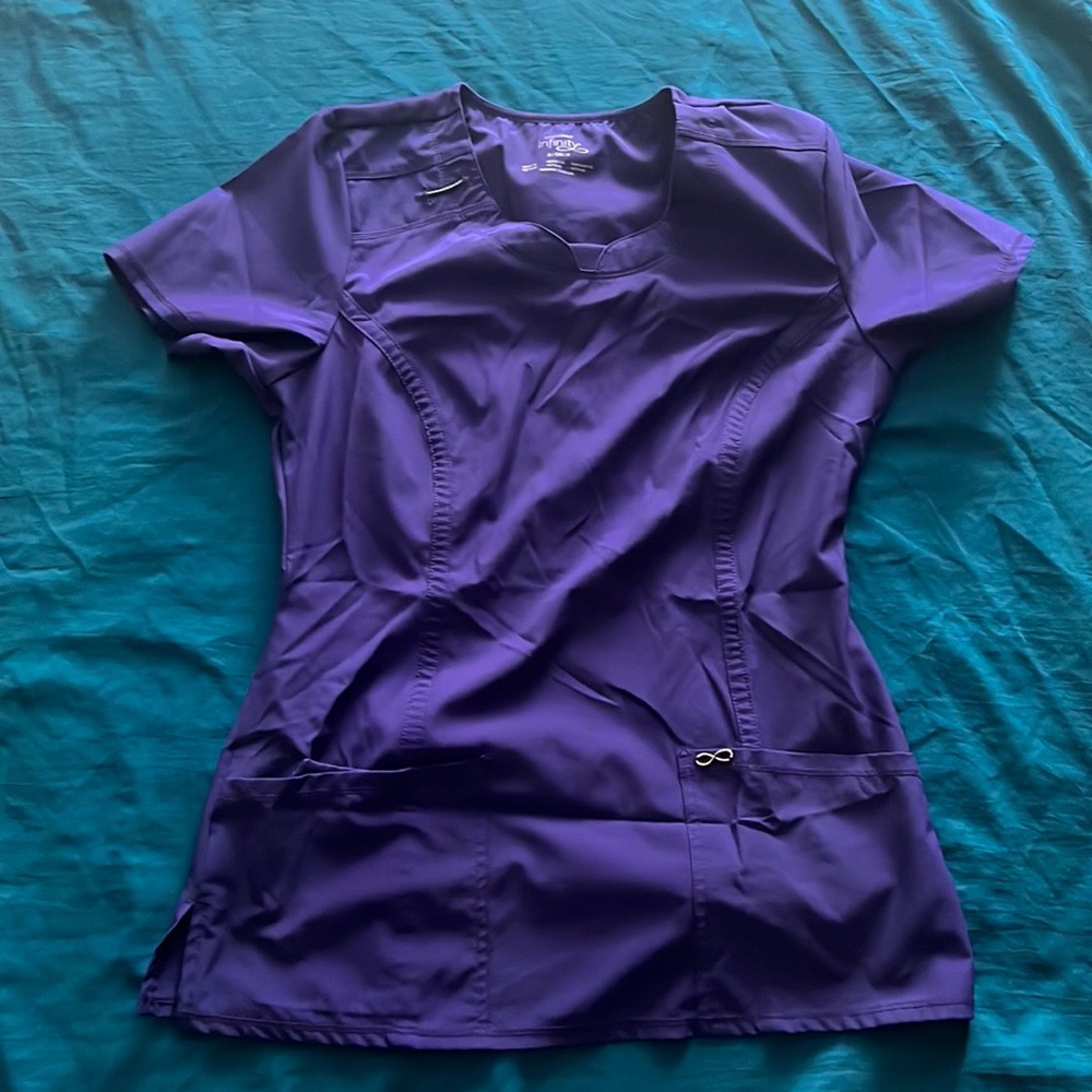 Purple scrub top! Perfect condition!